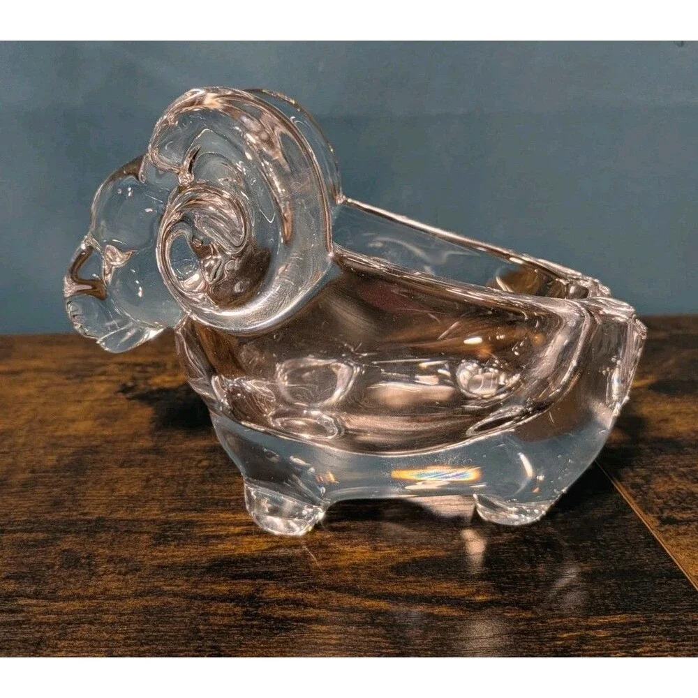 Vannes Le Chatel Lead Crystal Glass Ram Trinket Jewelry Pipe Holder Shelf Decor